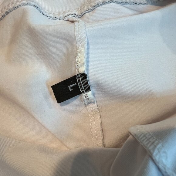 Women's Black & White Mandala Print Skort Size Large – Activewear Stretch Lined - Picture 4 of 6